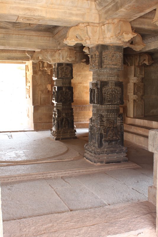 India 2010 - Hampi - Temples